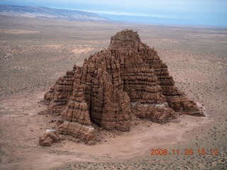 586 6ps. aerial - Hanksville (HVE) to Green River (U34)