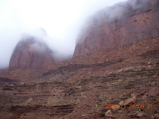 86 6pt. Canyonlands National Park - Lathrop trail hike