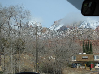 28 6qg. beth's Saturday zion-trip pictures - striking view and clouds going to zion