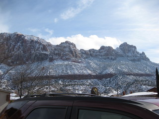 41 6qg. beth's Saturday zion-trip pictures - entering Zion National Park