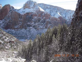 86 6qm. Zion National Park - Emerald Pools hike