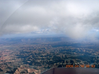 107 6ug. aerial - Canyonlands - Needles