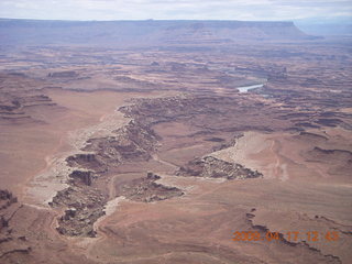230 6uh. Canyonlands - Lathrop trail hike