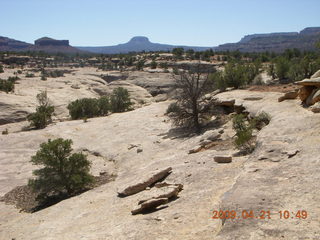 111 6um. Fry Canyon (UT74) - slot canyon area