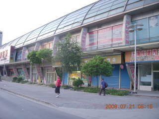 4 6xm. China eclipse - Shanghai morning run