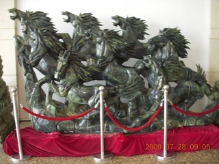 50 6xu. China eclipse - Beijing tour - jade factory