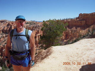 159 702. Bryce Canyon amphitheater hike - Adam