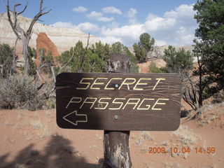 262 704. Escalante to Kodachrome - Panorama trail - Secret Passage sign