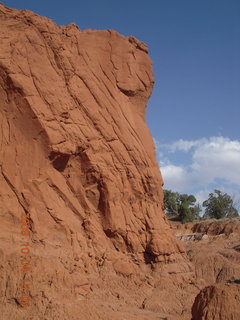 273 704. Escalante to Kodachrome - Panorama trail - Cool Cave