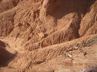 299 704. Escalante to Kodachrome - Panorama trail - Cool Cave area