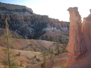 51 705. Bryce Canyon - Fairyland trail