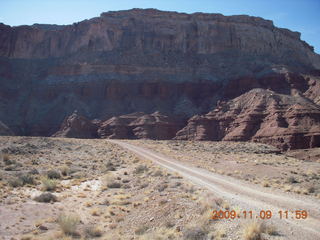 76 719. Hidden Splendor run - airstrip road