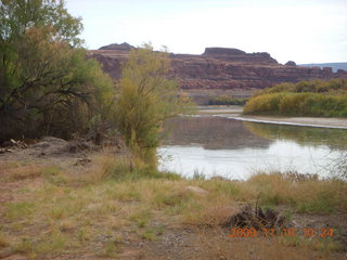 25 71a. Lathrop trail hike - Colorado River