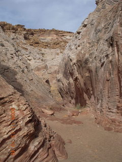 72 71d. Little Wild Horse Pass slot-canyon hike