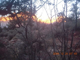 13 72r. Zion National Park - Watchman hike - first sun
