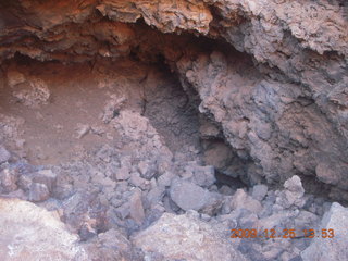 182 72r. Snow Canyon State Park - lava cave