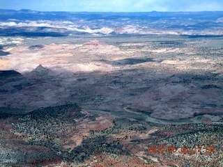 33 771. aerial - going to Escalante (1L7)