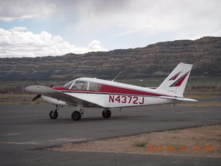 55 771. Escalante Airport (1L7), N4372J