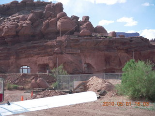 124 771. Tangri-la (UT68), Caveman Ranch