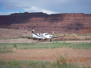 126 771. Tangri-la (UT68), Caveman Ranch  - Pilatus