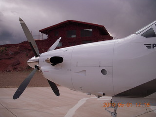 173 771. Tangri-la (UT68), Caveman Ranch - Pilatus