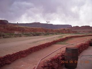 191 771. Tangri-la (UT68), Caveman Ranch