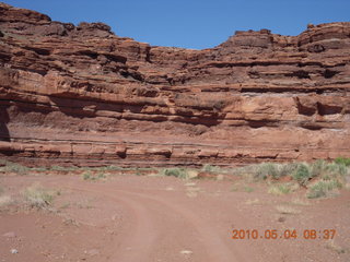 58 774. Canyonlands Lathrop Trail hike