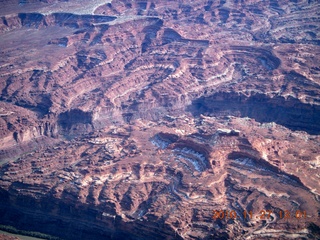 197 7dt. Moab trip - aerial - Canyonlands - Green River side