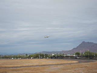Sean picture - N8377W landing - in flight