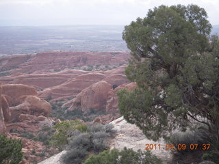 45 7j9. Arches Devil's Garden hike