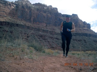 110 7ja. Mexican Mountain airstrip run - Adam (tripod)
