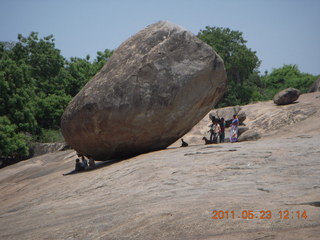 India - Mamallapuram - balanced rock