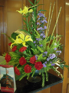 55 7kq. India - Bengaluru (Bangalore) - Chancery Hotel flowers