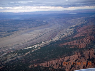 165 7q8. aerial - Utah - reef