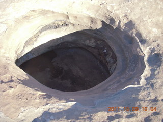 143 7q9. Dead Horse Point hike - pothole