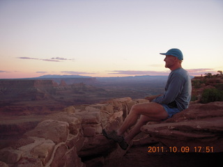 194 7q9. Dead Horse Point sunset - Adam