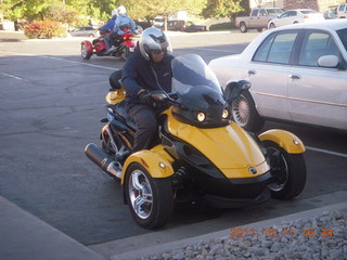 228 7qb. three-wheel vehicle