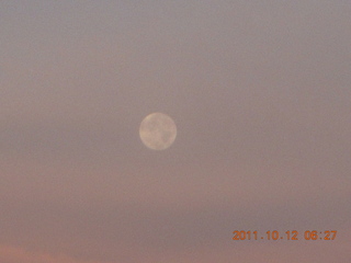 13 7qc. Dead Horse Point hike - full moon, again