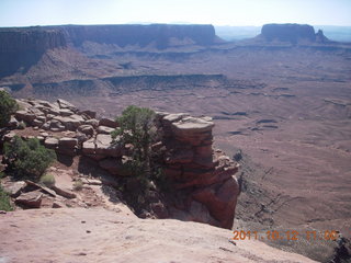 95 7qc. Canyonlands National Park - Murphy run