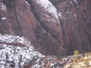 179 7sf. Zion National Park - Observation Point hike