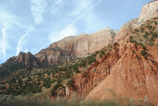 267 7sf. Zion National Park - drive