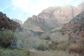 273 7sf. Zion National Park - drive