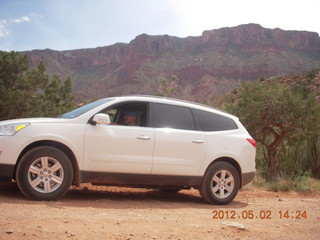 217 7x2. Onion Creek drive - Adam in rental car (tripod)