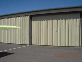 50 81w. Larry S's hangar at Glendale (GEU)