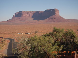 301 83q. Monument Valley - Goulding's - view