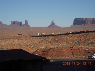 315 83q. Monument Valley - Goulding's view