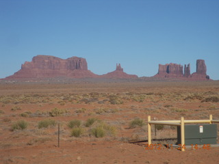 329 83q. Monument Valley tour