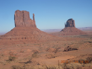 335 83q. Monument Valley tour