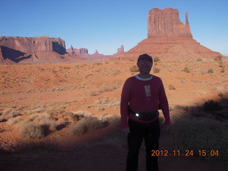 349 83q. Monument Valley tour - Adam