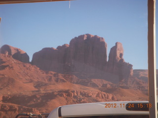 361 83q. Monument Valley tour